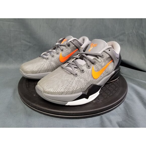 Nike Kobe X (GS) Sneakers Size 4Y BRAND NEW IN BOX! - Picture 4 of 14